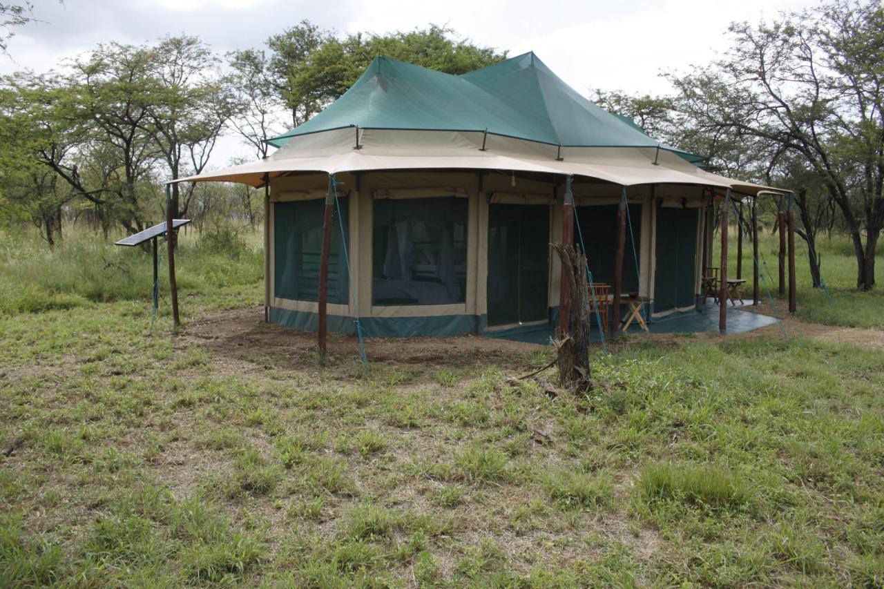 Banagi Osero Serengeti Luxury Tented Camp מראה חיצוני תמונה